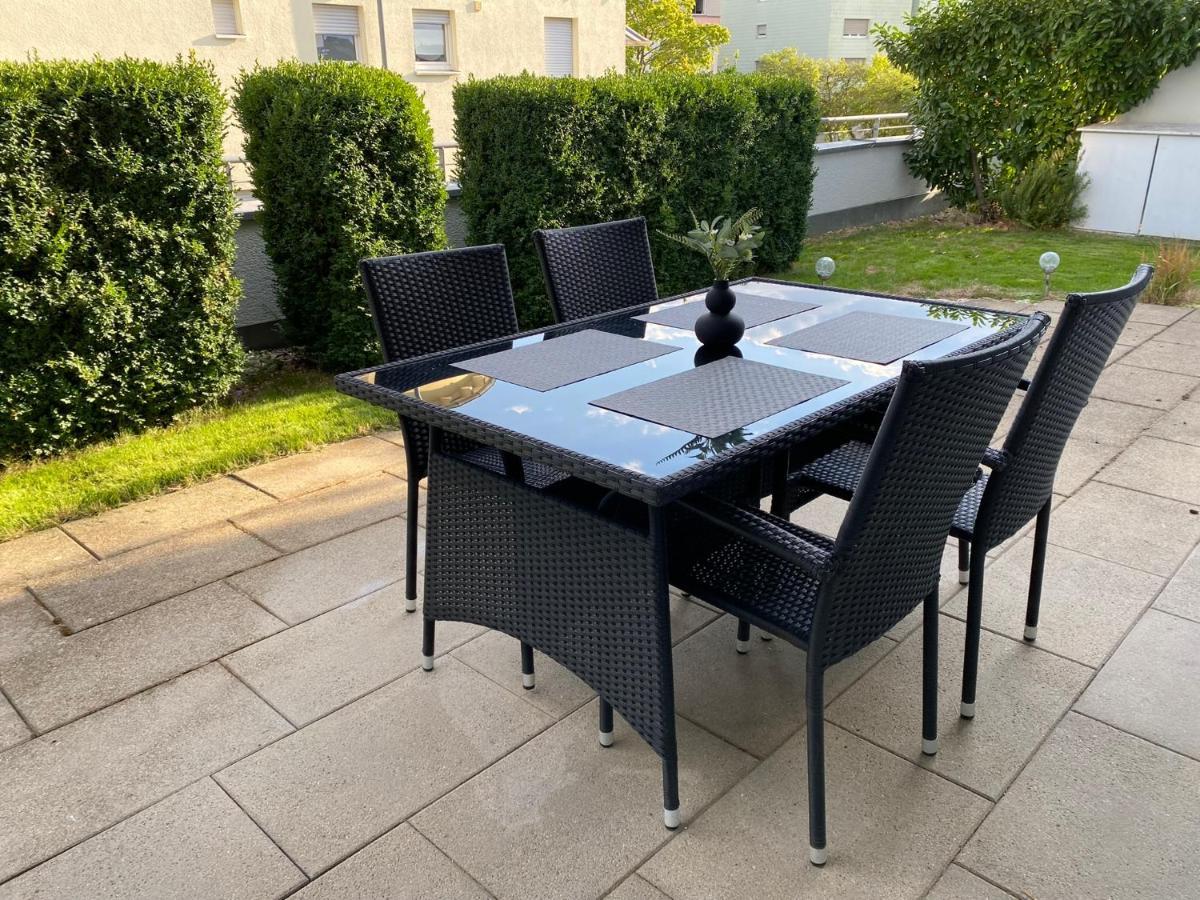 3 Zimmer Apartment In S-Bahn Naehe, 76 Qm, Max 5 Pers, 30Qm Dachterasse, Garage, Internet 1000 Mbit Gaertringen Luaran gambar