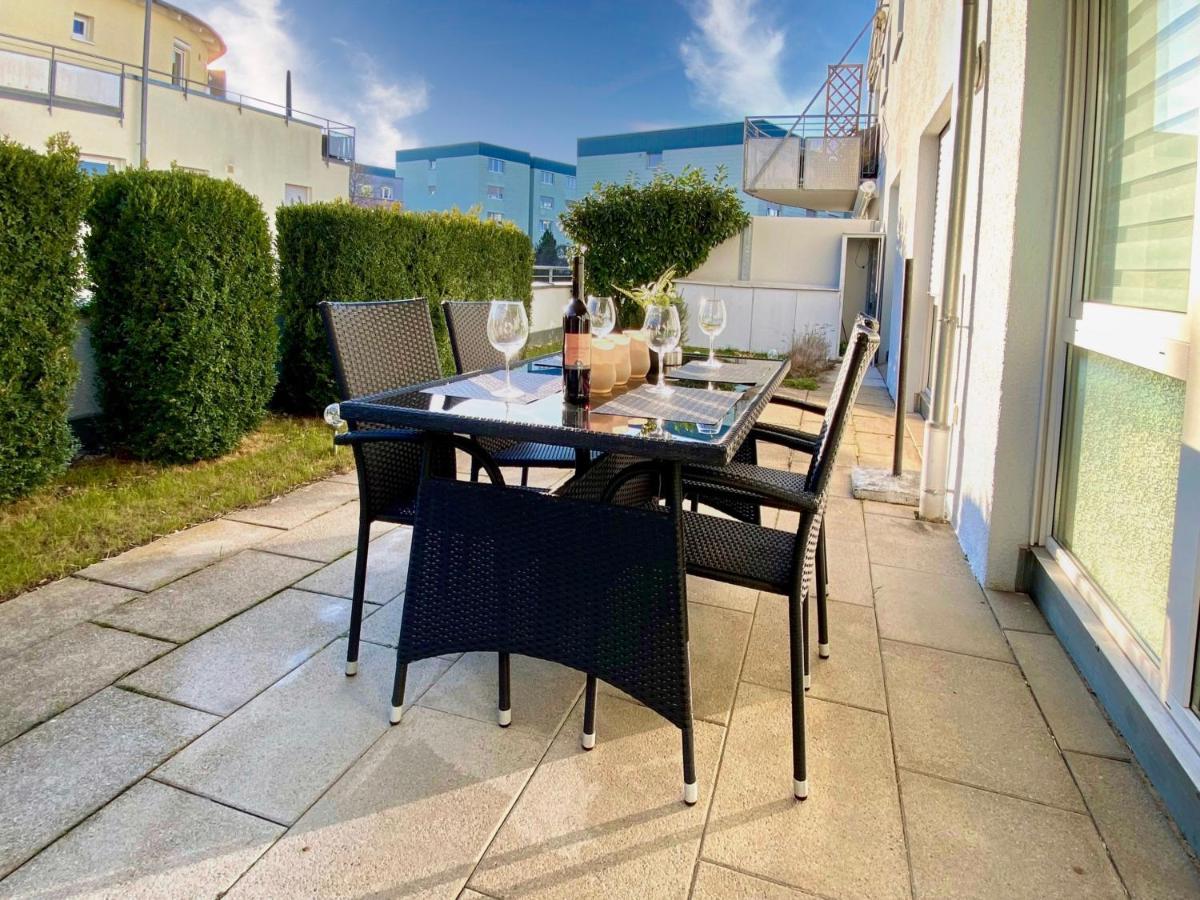3 Zimmer Apartment In S-Bahn Naehe, 76 Qm, Max 5 Pers, 30Qm Dachterasse, Garage, Internet 1000 Mbit Gaertringen Luaran gambar